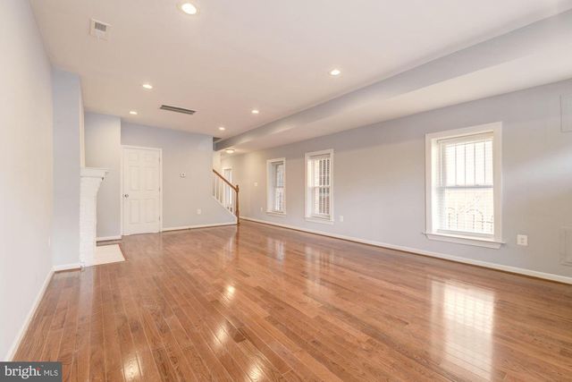 1914 10TH ST NW, Washington, DC 20001