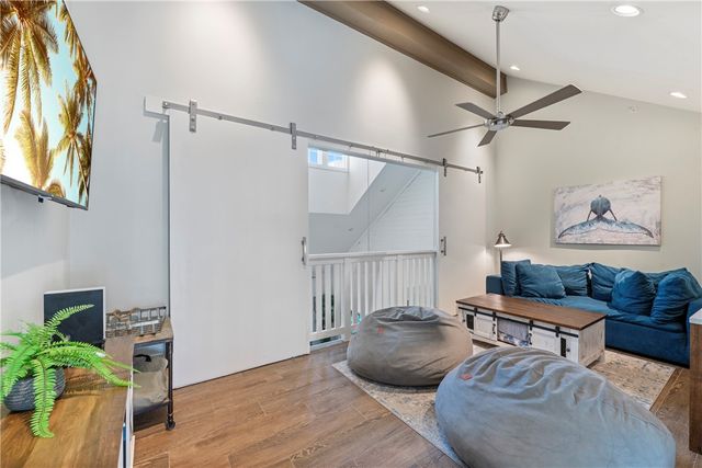 128 Market St 5-103, Port Aransas, TX 78373