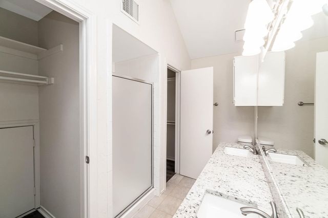 1905 Lansdown Court, Carrollton, TX 75010