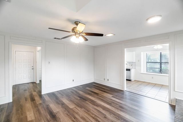 1905 Lansdown Court, Carrollton, TX 75010