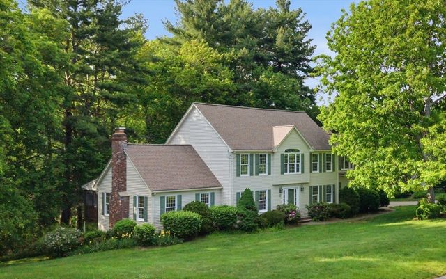 28 Ridge, Norfolk, MA 02056