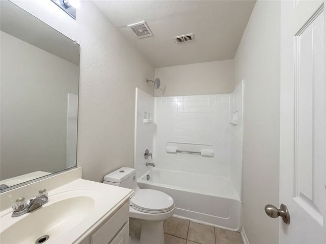 5316 Prairie Lane, Grand Prairie, TX 75052