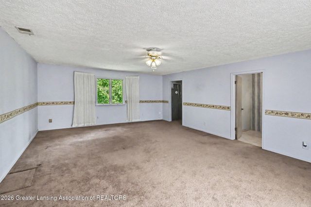 12092 Rupp Road, Grand Ledge, MI 48837