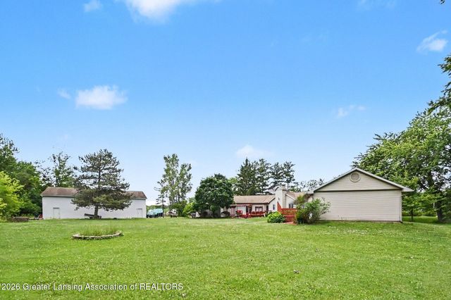 12092 Rupp Road, Grand Ledge, MI 48837