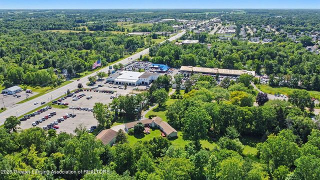 12092 Rupp Road, Grand Ledge, MI 48837