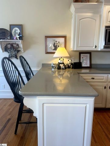 6 Hidden Springs Lane, Taylors, SC 29687