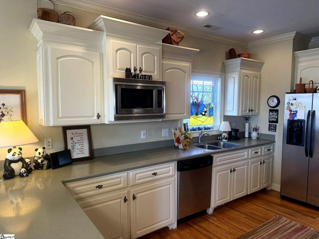 6 Hidden Springs Lane, Taylors, SC 29687