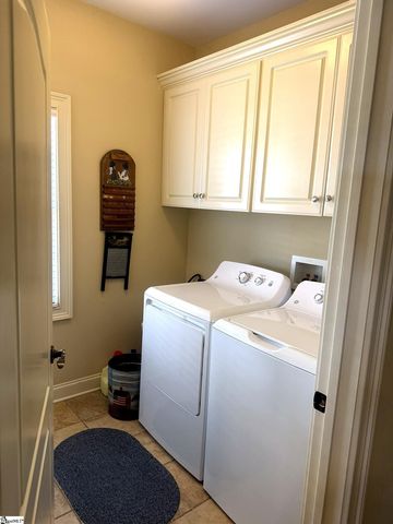 6 Hidden Springs Lane, Taylors, SC 29687