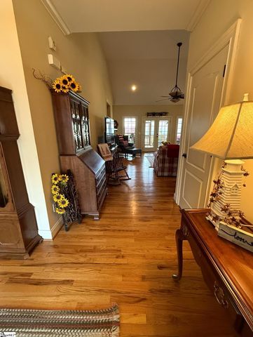 6 Hidden Springs Lane, Taylors, SC 29687