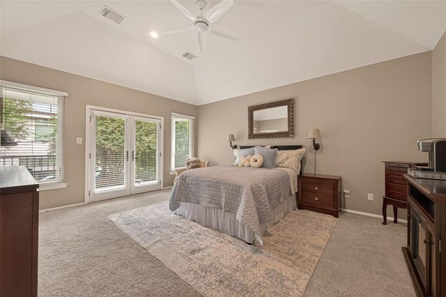 5335 Fairdale Lane, Houston, TX 77056