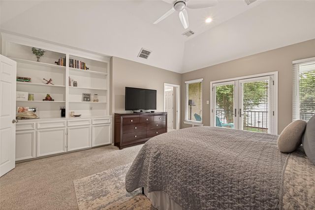 5335 Fairdale Lane, Houston, TX 77056