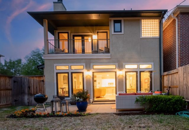 5335 Fairdale Lane, Houston, TX 77056