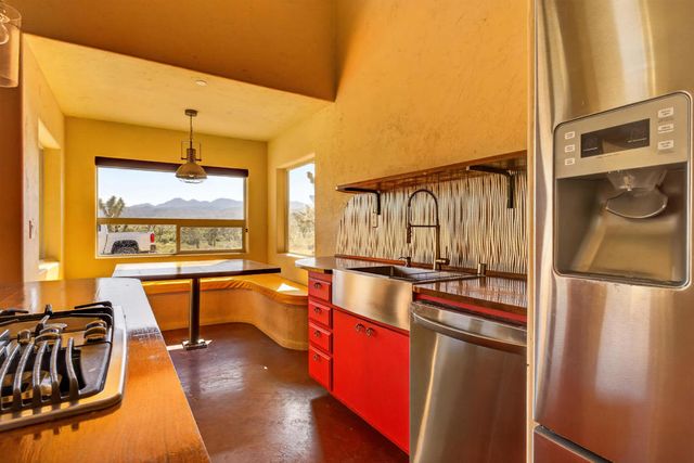 53105 Chia Trail, Pioneertown, CA 92268