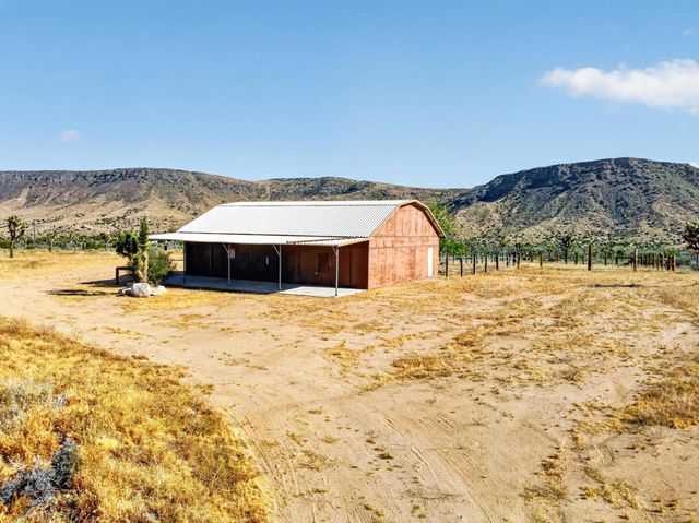 53105 Chia Trail, Pioneertown, CA 92268