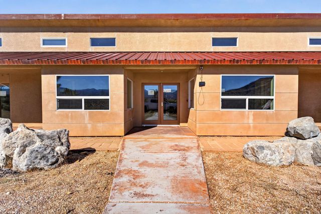 53105 Chia Trail, Pioneertown, CA 92268