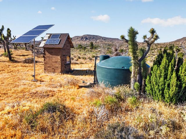 53105 Chia Trail, Pioneertown, CA 92268