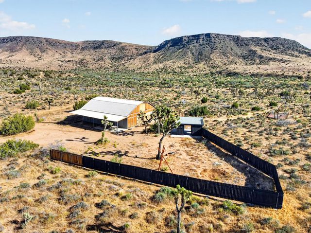 53105 Chia Trail, Pioneertown, CA 92268