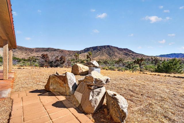 53105 Chia Trail, Pioneertown, CA 92268