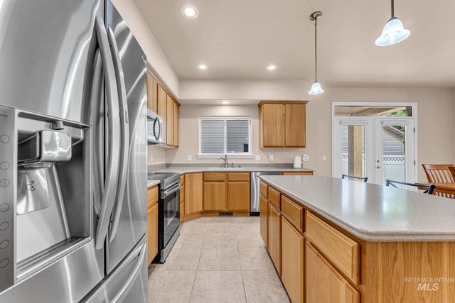 2002 Park View Dr, Twin Falls, ID 83301