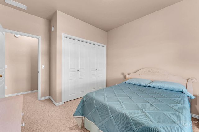 2002 Park View Dr, Twin Falls, ID 83301