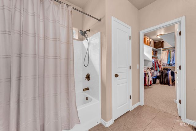 2002 Park View Dr, Twin Falls, ID 83301