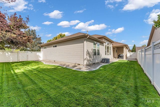 2002 Park View Dr, Twin Falls, ID 83301