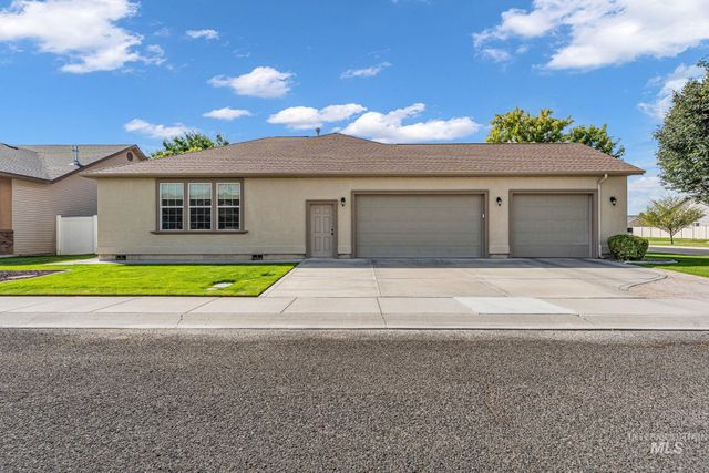 2002 Park View Dr, Twin Falls, ID 83301