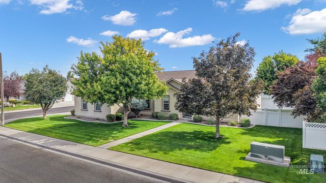 2002 Park View Dr, Twin Falls, ID 83301