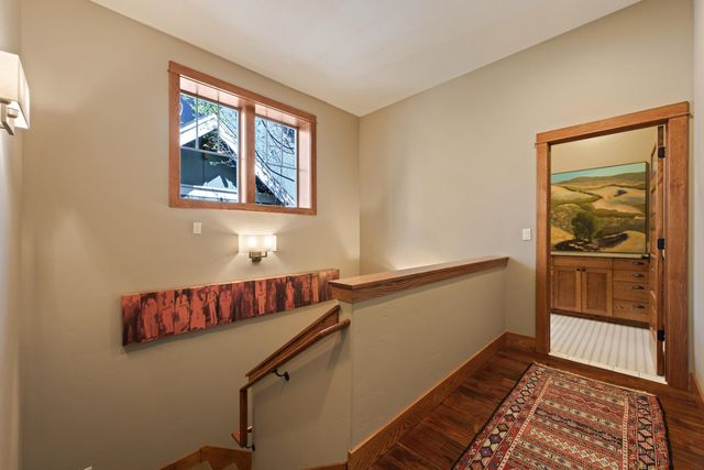 2322 NW High Lakes Loop, Bend, OR 97703