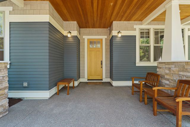 2322 NW High Lakes Loop, Bend, OR 97703