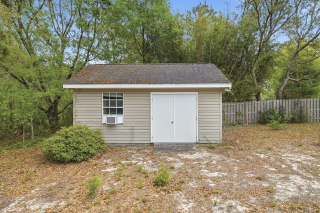 2584 Holley Way, Navarre, FL 32566