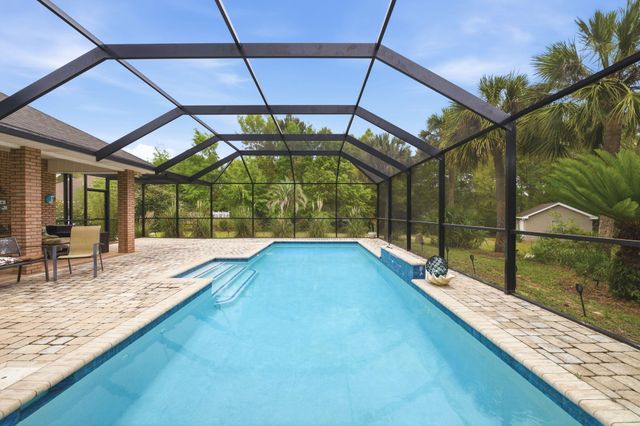2584 Holley Way, Navarre, FL 32566