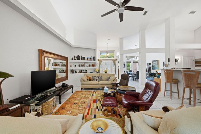 2584 Holley Way, Navarre, FL 32566