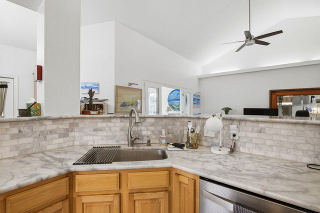 2584 Holley Way, Navarre, FL 32566