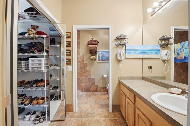 2584 Holley Way, Navarre, FL 32566