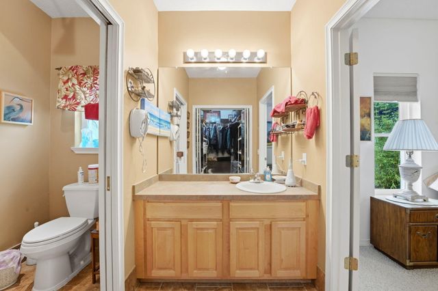 2584 Holley Way, Navarre, FL 32566