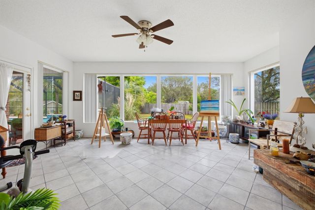 2584 Holley Way, Navarre, FL 32566