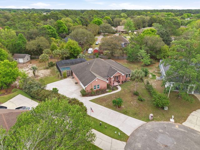 2584 Holley Way, Navarre, FL 32566