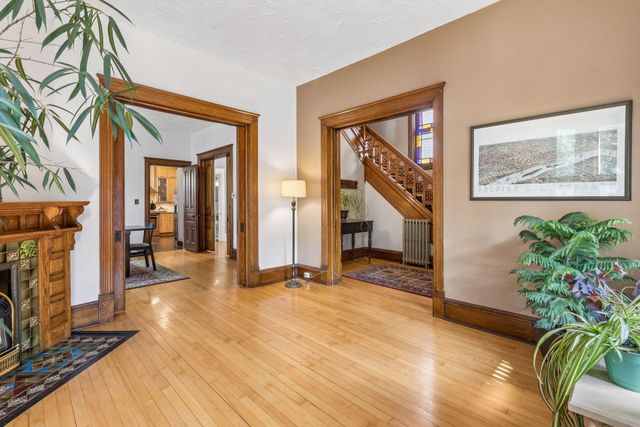 1506 Washington Street NE, Minneapolis, MN 55413