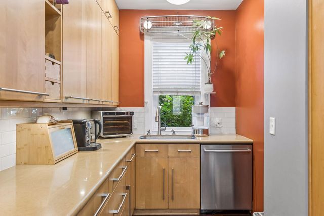 1506 Washington Street NE, Minneapolis, MN 55413