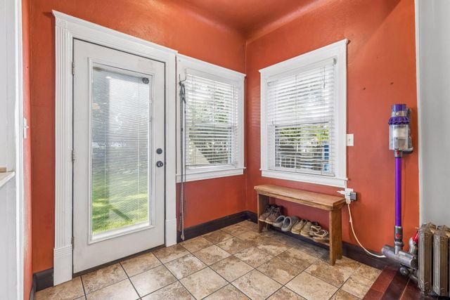1506 Washington Street NE, Minneapolis, MN 55413