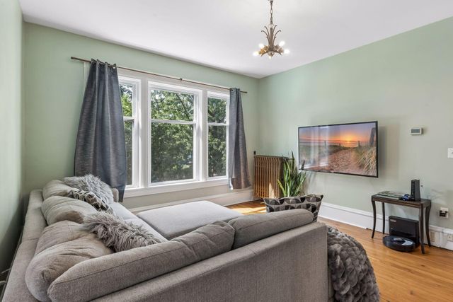 1506 Washington Street NE, Minneapolis, MN 55413