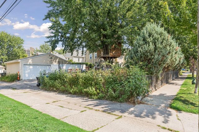 1506 Washington Street NE, Minneapolis, MN 55413