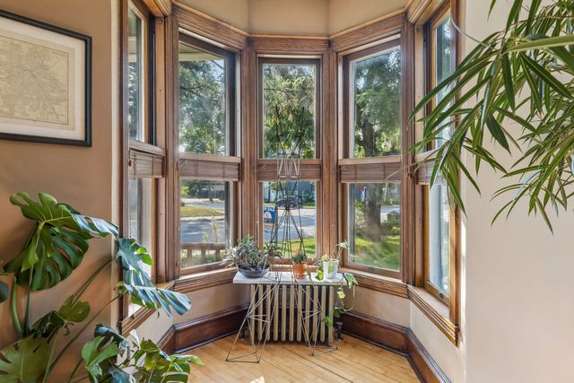 1506 Washington Street NE, Minneapolis, MN 55413
