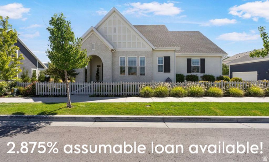 6373 W MOON VALLEY DR., South Jordan, UT 84009 — exterior