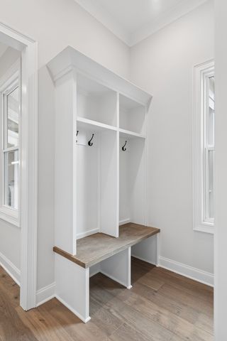 2115 Hollydale Aly, Franklin, TN 37064