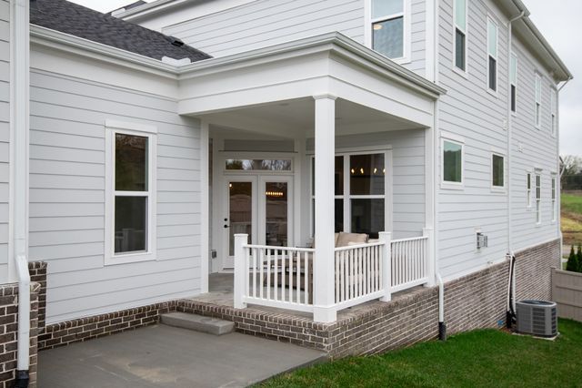 2115 Hollydale Aly, Franklin, TN 37064