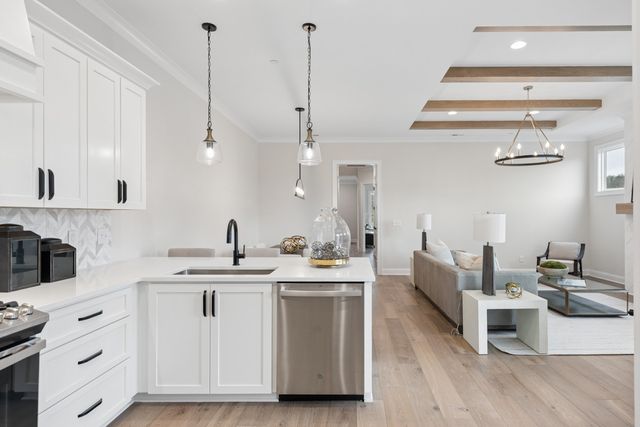 2115 Hollydale Aly, Franklin, TN 37064