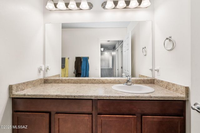 6522 E Brushback Loop, Tucson, AZ 85756