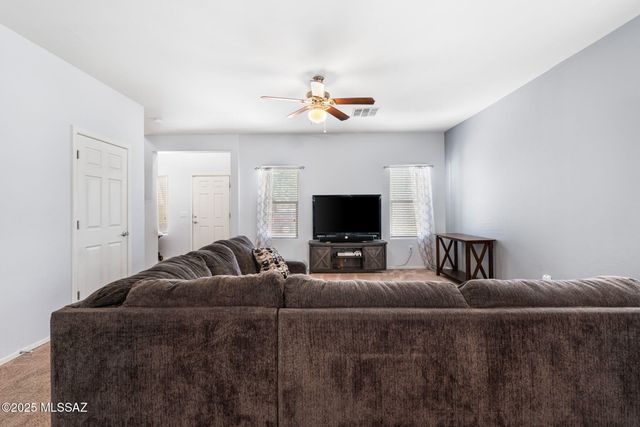 6522 E Brushback Loop, Tucson, AZ 85756